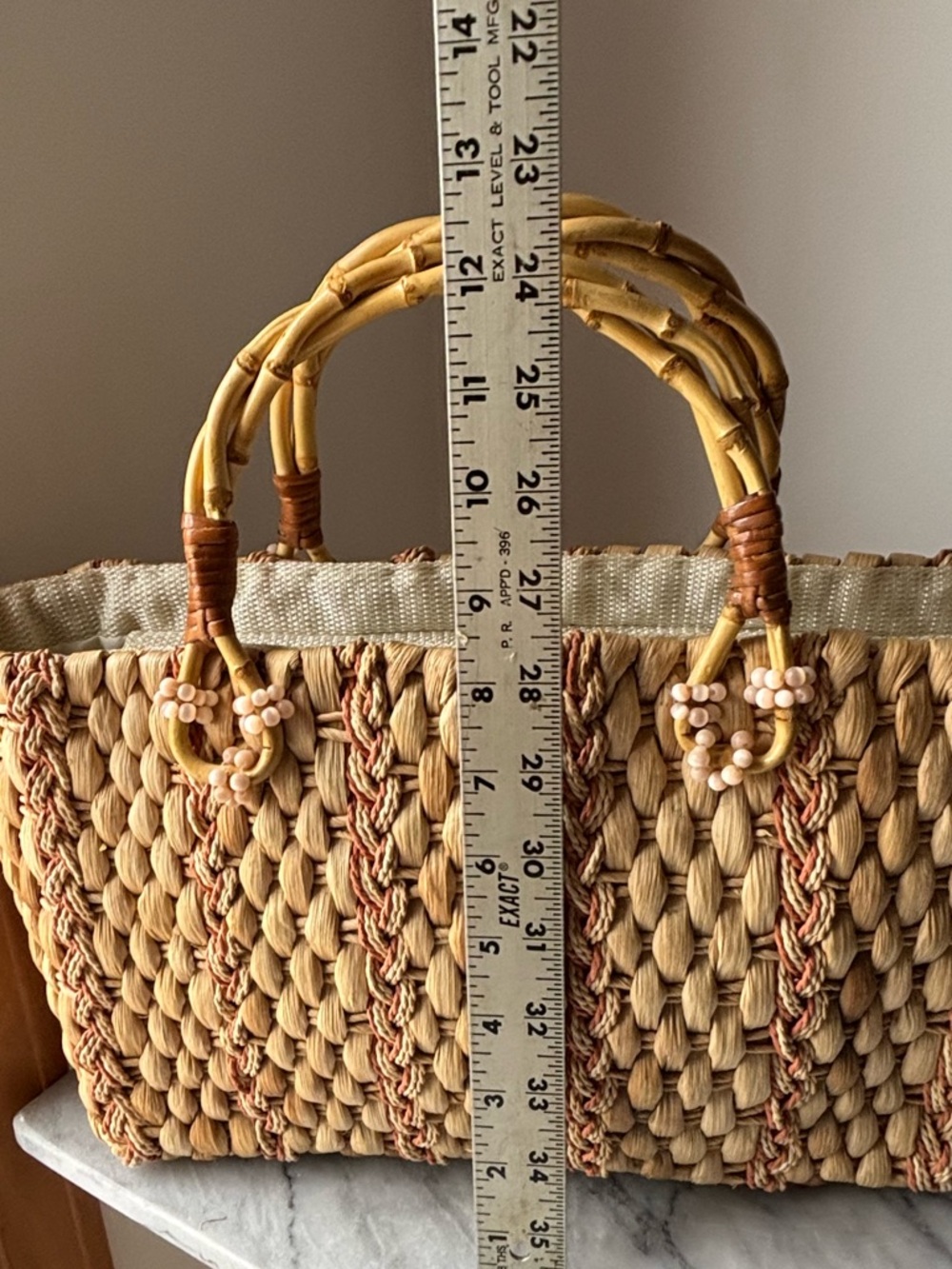 Vintage Straw Tote Handle Bag w Wicker Handles Top Zipper Beaded Handle Detail - Picture 13 of 16